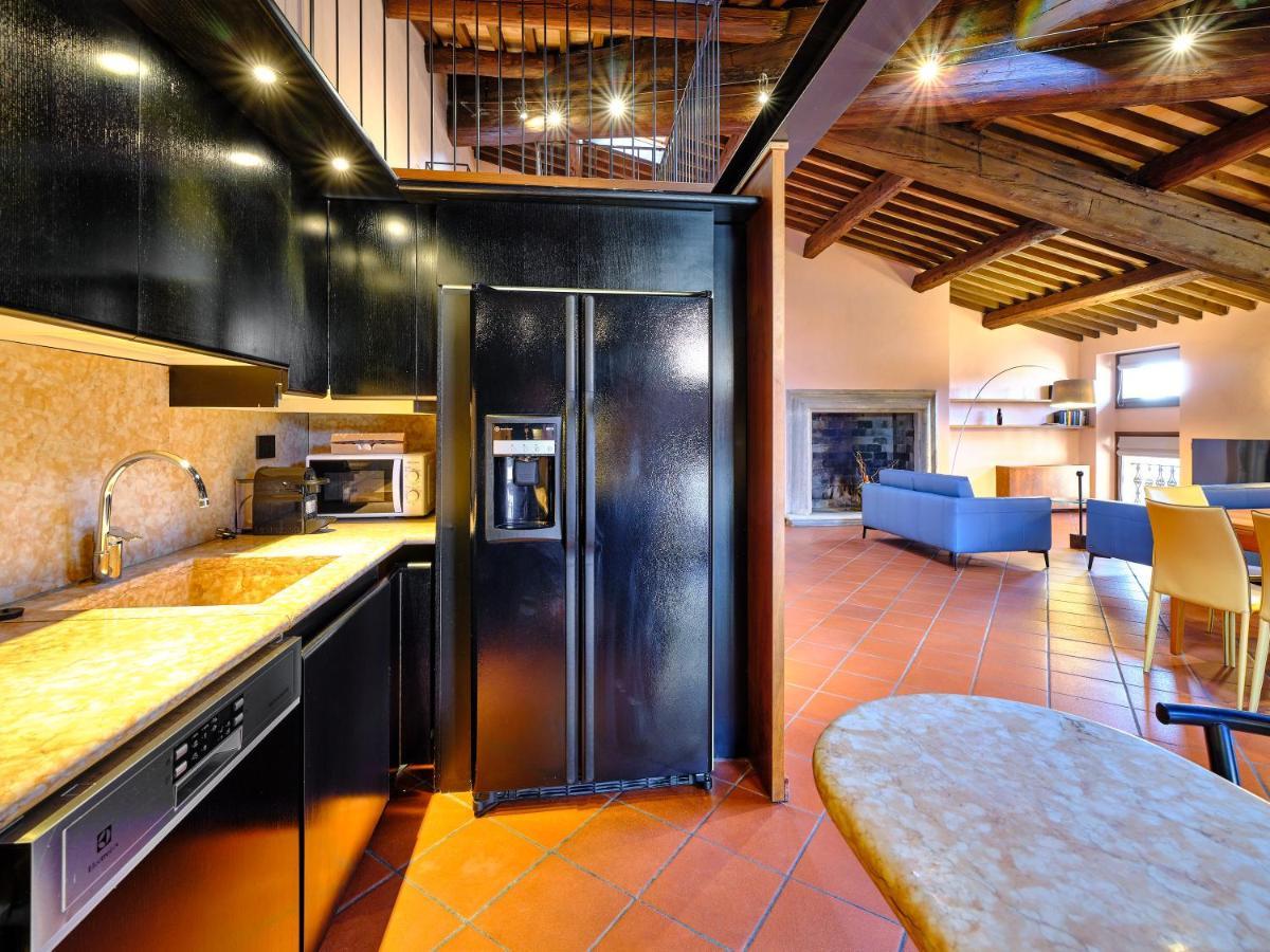 Apartmentsarena - Residenza Degli Scaligeri - Piazza Erbe Verona Ngoại thất bức ảnh